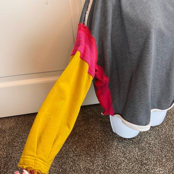 Natural Life knit trim sweatshirt - Picture 5 of 7